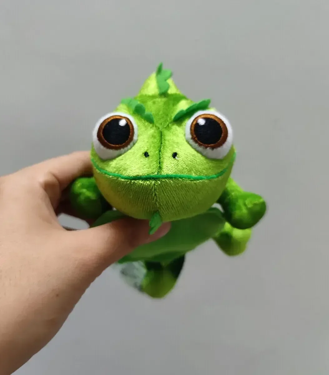 สต็อกการ์ตูนกิ้งก่าตุ๊กตาสัตว์ยัดไส้นุ่มของเล่นตุ๊กตา plushie ของเล่น Pascal Rapunzel ไหล่สนุกของเล่นเด็กผู้หญิงเด็กของขวัญคริสต์มาส