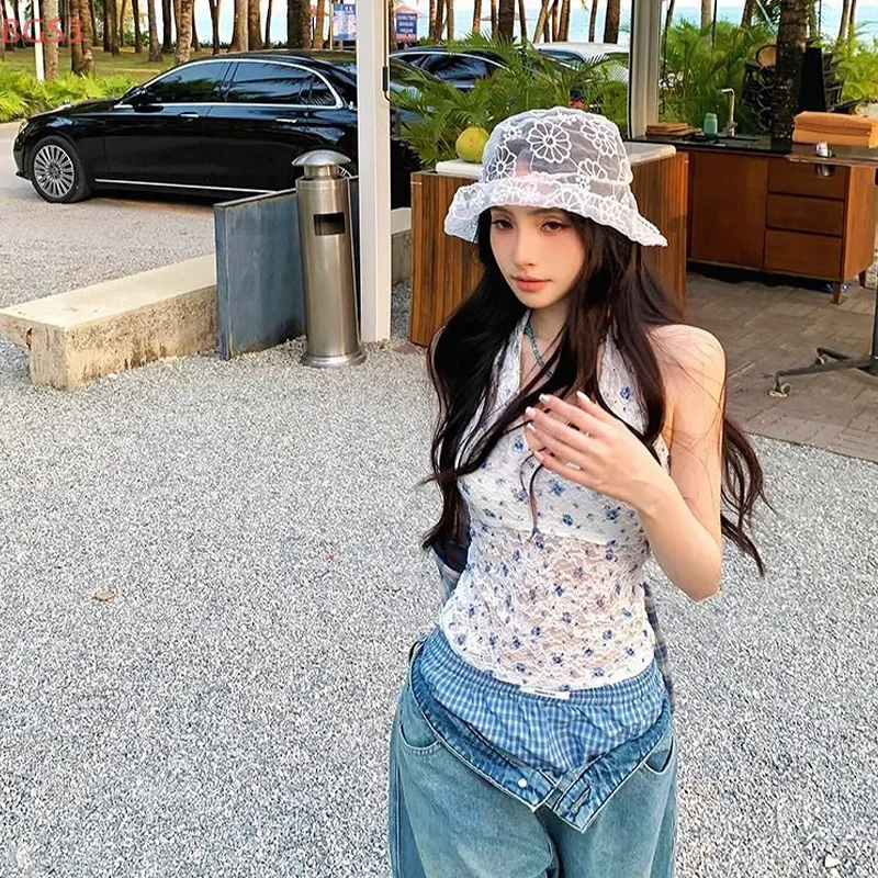 Novedad de verano, camisola pequeña de encaje con estampado Floral y cuello Halter para mujer, Top ajustado sin mangas