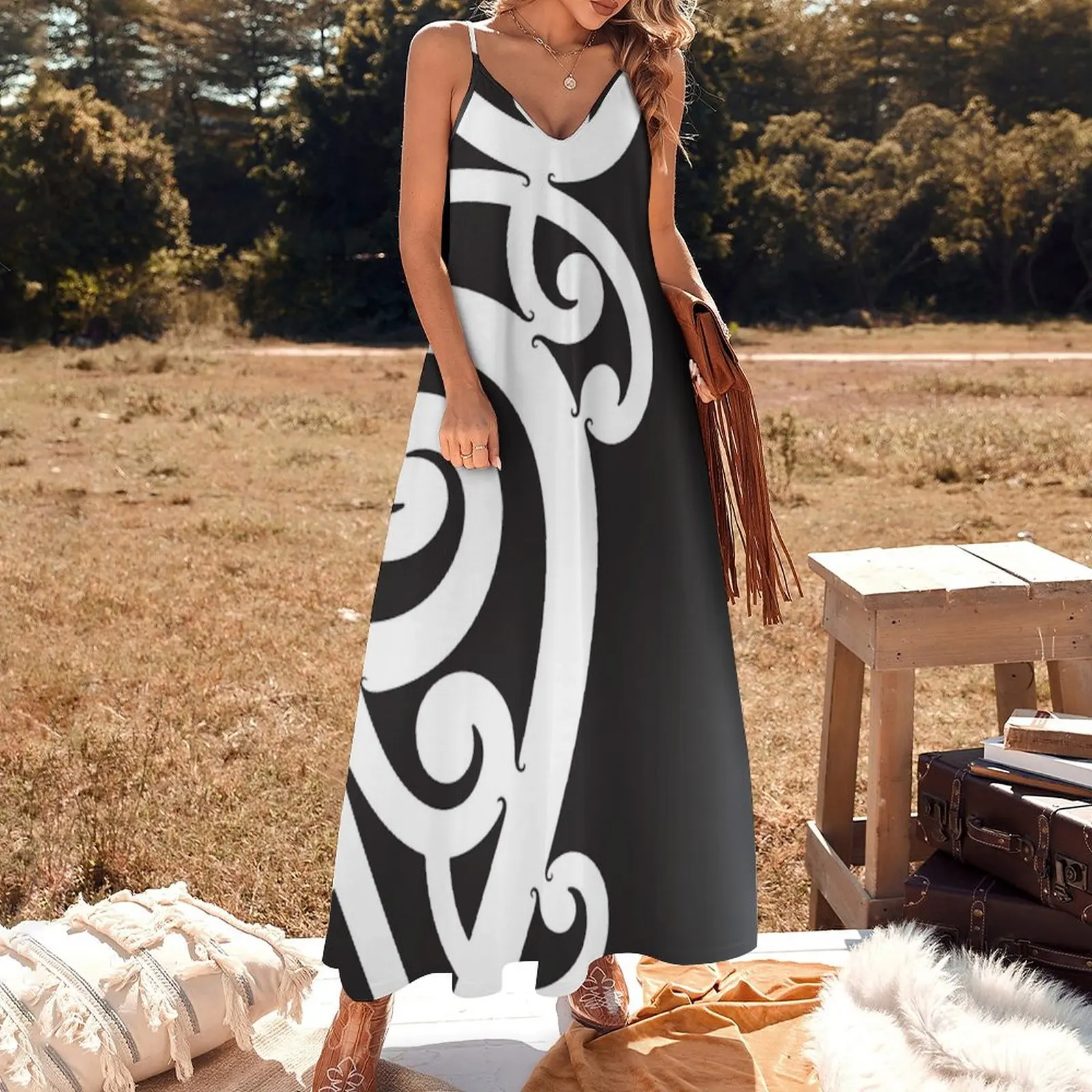 Black and White Layered Maori Koru Design Sleeveless Dress luxury evening dresses for women 2023 dress dresses Beachwear