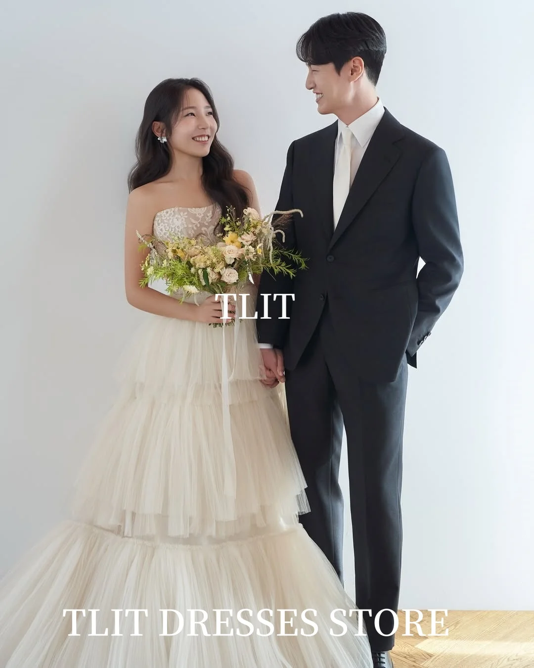 TLIT elegante witte gelaagde tule trouwjurk strapless kanten galajurken Korea bruidsjurk foto's schieten aangepaste korsetjurk