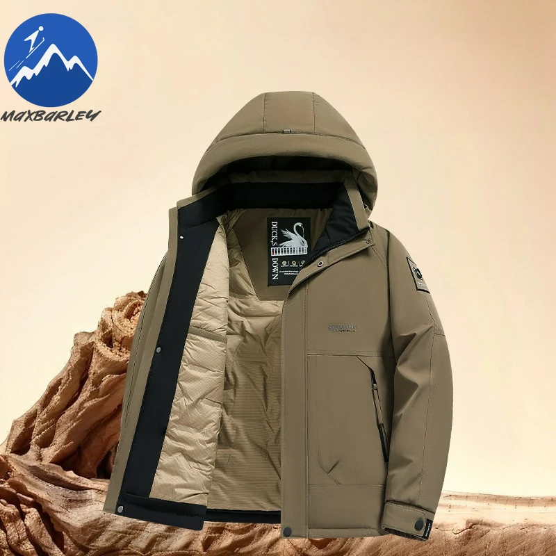 Maxbarley 2026 الشتاء بطة جاكيتات الرجال موضة سميكة خفيفة الوزن أسفل سترة رجل في الهواء الطلق عادية الثلوج التزلج الدافئة معطف مقنع البخاخ