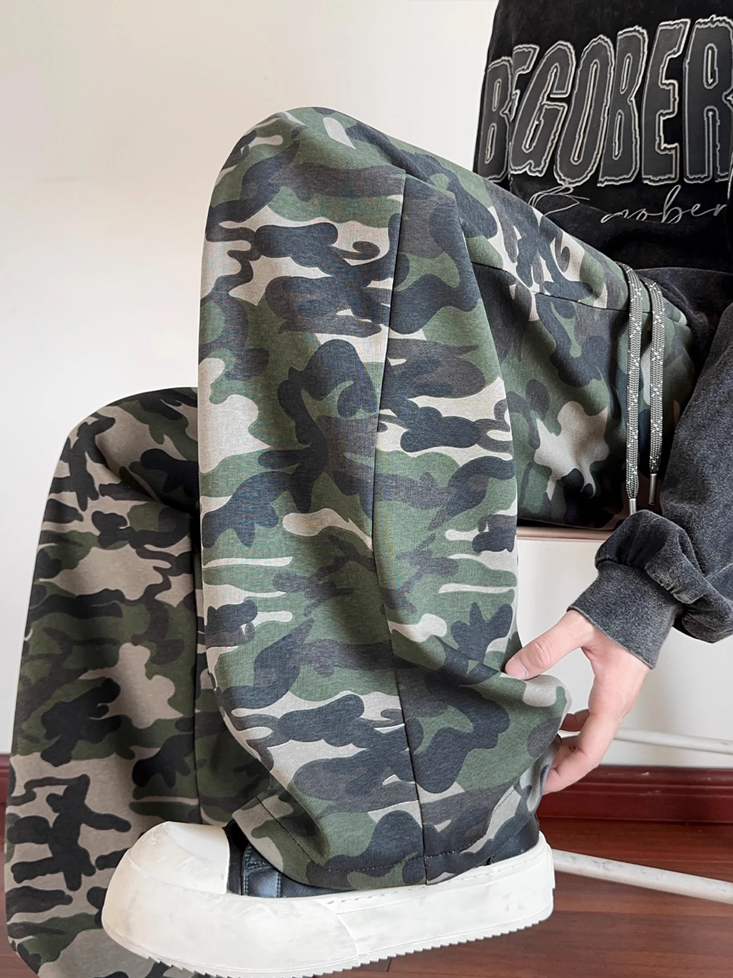 

Американские винтажные камуфляжные спортивные штаны, мужские свободные прямые спортивные штаны, тяжелые широкие повседневные длинные брюки