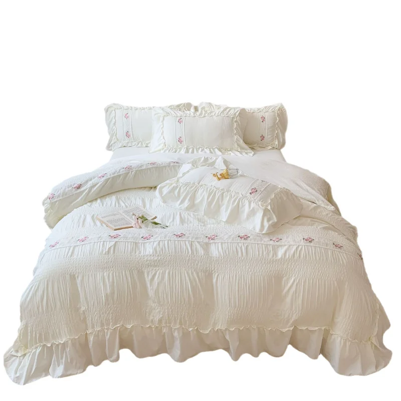 

French princess seersucker washed cotton bed four-piece set girl heart lace quilt cover bed sheet three-piece set
