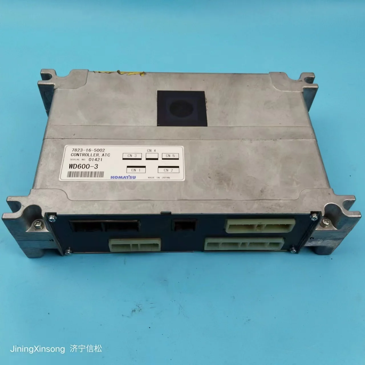 

КОНТРОЛЕР В СБОРЕ 7823-16-5002 для колесного погрузчика WD600-3 ECMV