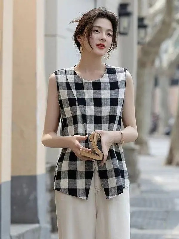 Csa Sem Mangas de Linho Retro com Estampa Xadrez para o Verão, Nova Chegada da Marca de Moda Fena, Ajuste Regular
