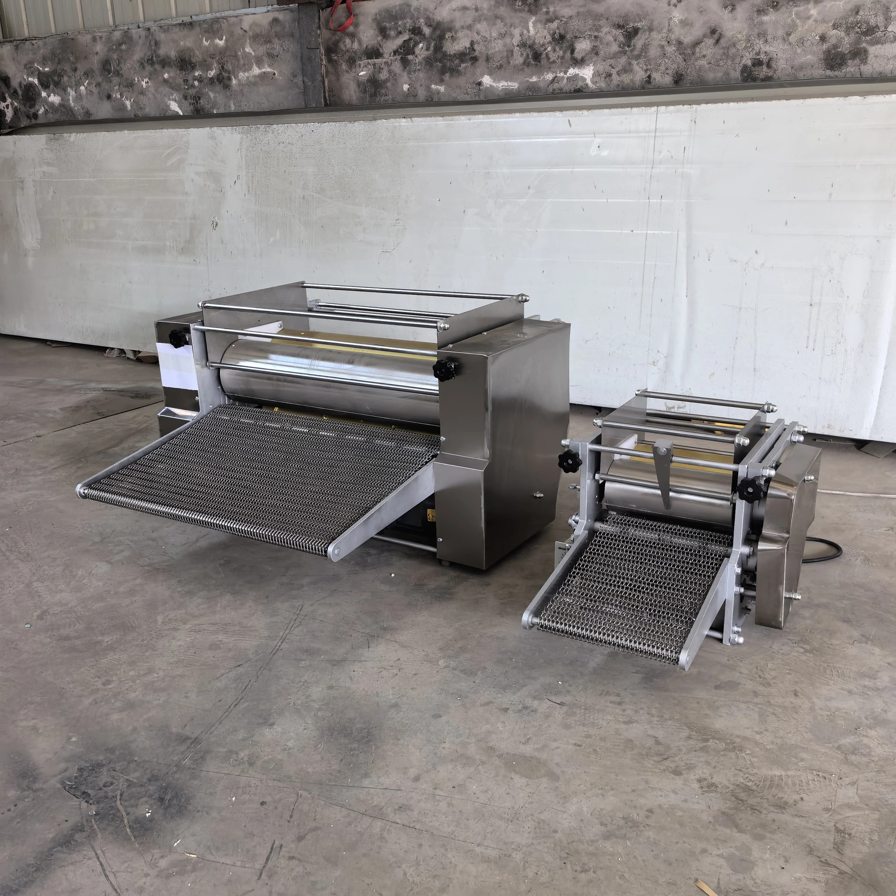 

Машина для изготовления кукурузной тортильи Пресс-машина для кукурузной чапати Машина для изготовления роти