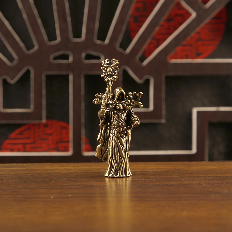 1 piece of brass retro old mage and wizard desktop ornaments small bronze creative mage cloak small ornaments