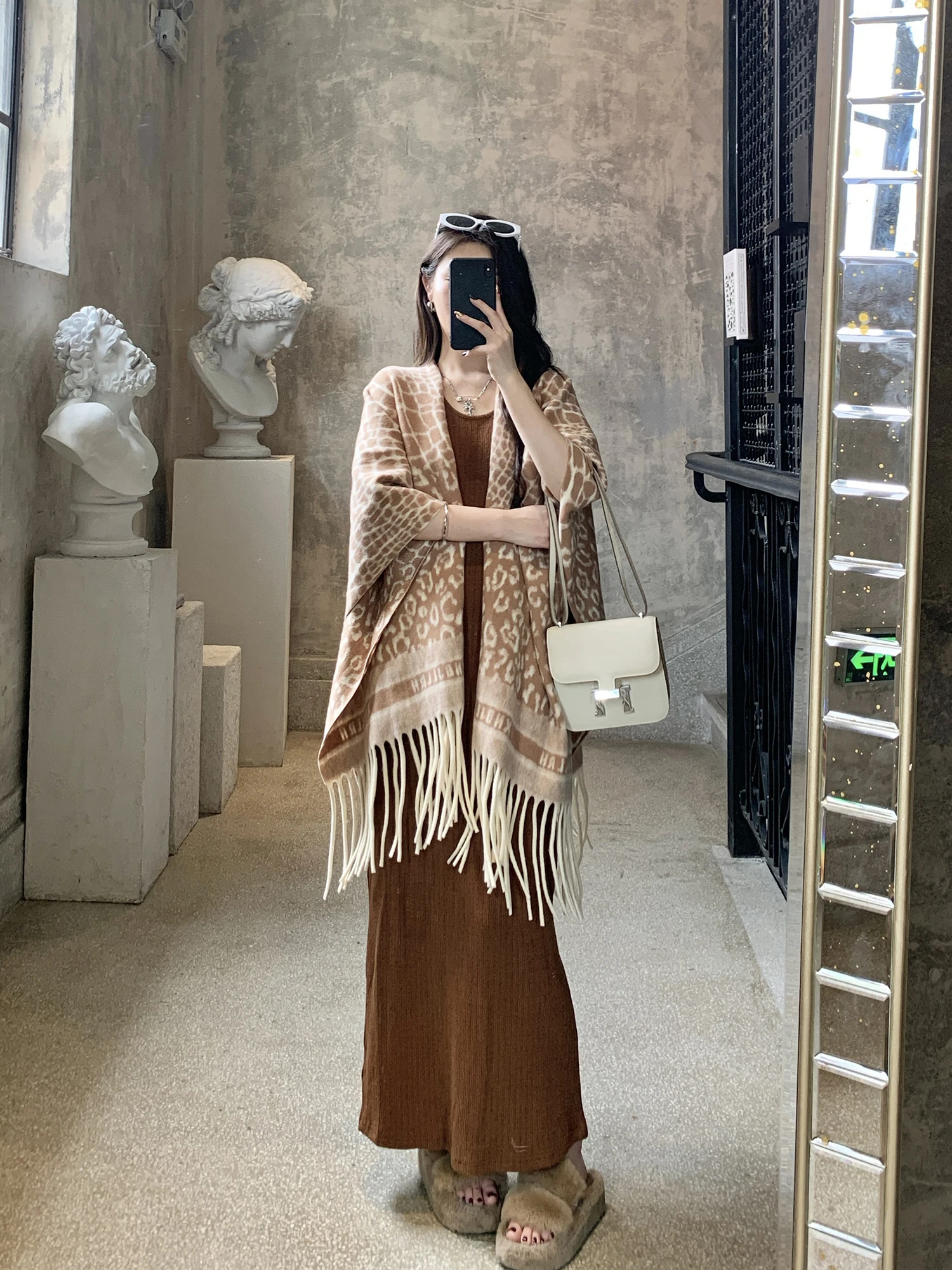 

Warm Versatile Leopard Print awl Coat with MX Boom Fall New Sle Long Sve Knitted Cardigan for Women Commute Vintage