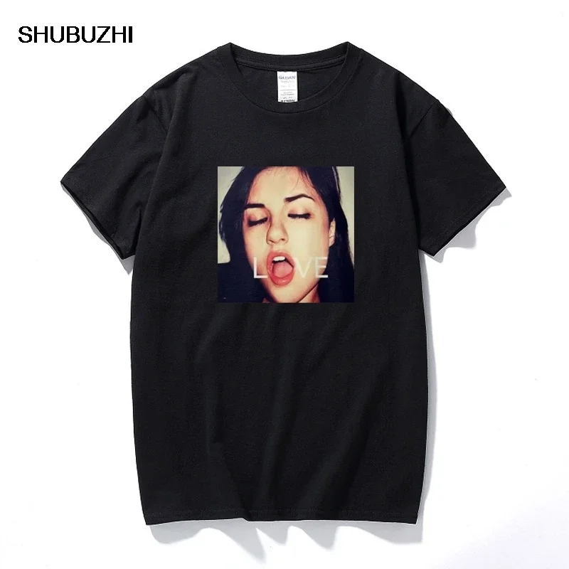 Haraguku T shirt New Sasha Gray Love Printed T-shirt Summer Fashion Streetwear T shirt for man women  Cotton Tee