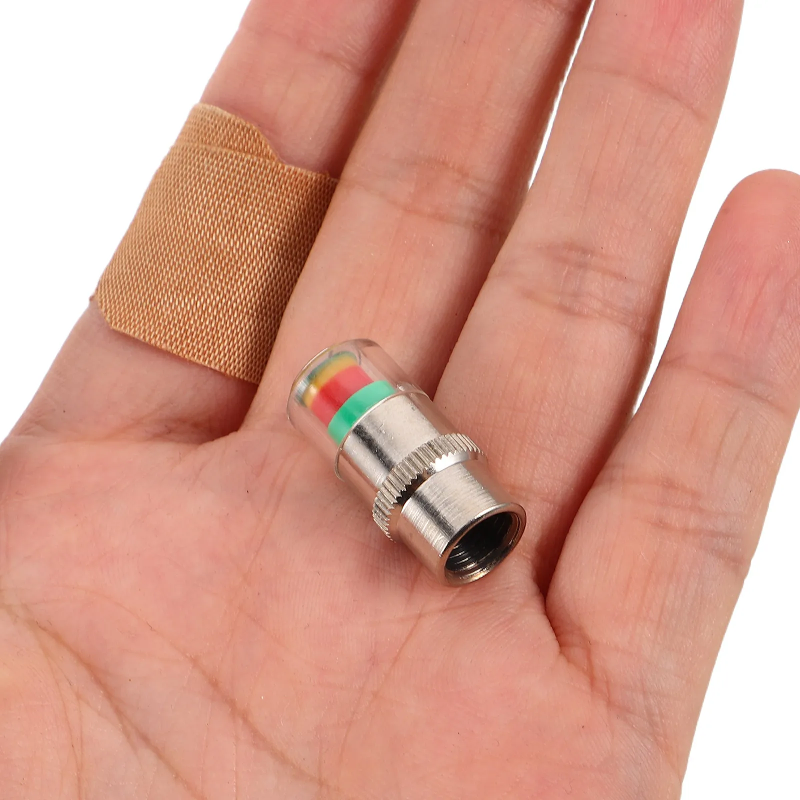 

4Pcs Tire Valve Caps High Precision Pressure Monitoring Safety Alert Real-Time Detection Car Accessories Car Tire Caps