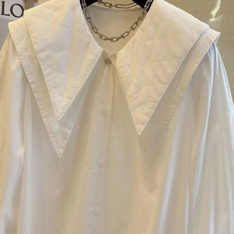 

White Women's Large Size irt Autumn Season 300 Kg Early Autumn Faion Polyester Fiber Long Sve Ultra-ort Length