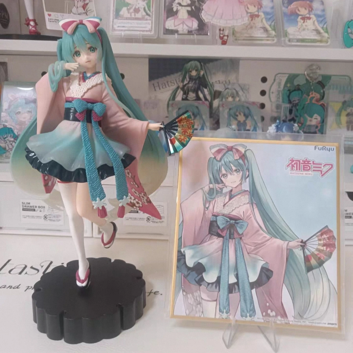 

20cm Hatsune Miku Kimono Princess with Long Hair Cartoon Beauty Girls anime Model Decoration Collectible Party Gift
