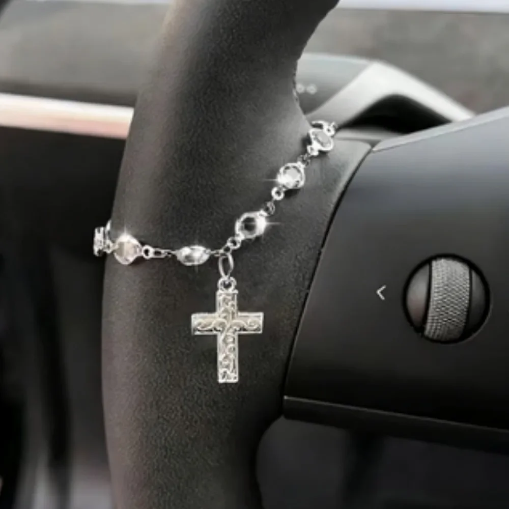 

Новый кулон для автомобиля в виде креста с бриллиантами, цепочка-подвеска для руля с полным покрытием кристаллами, украшение для автомобиля.