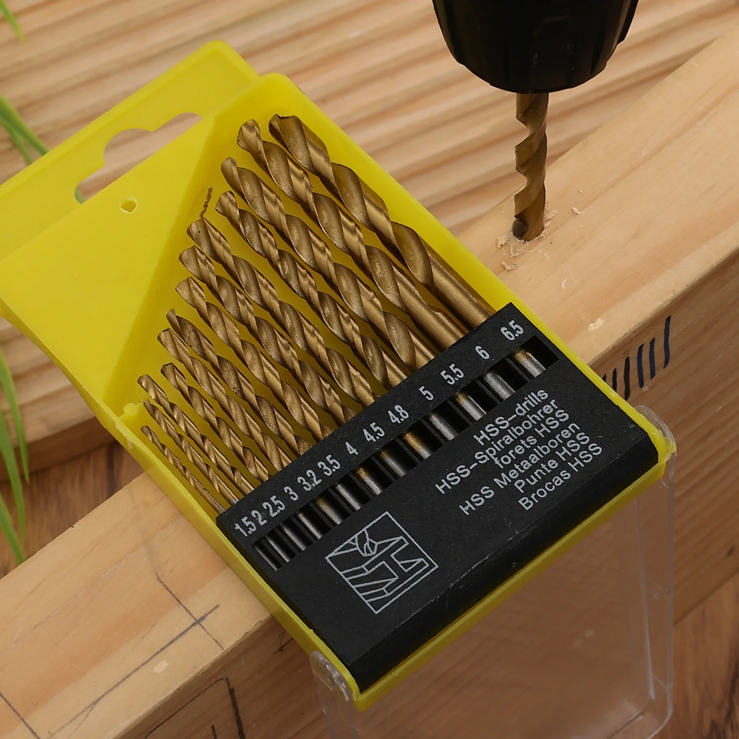 Twist Shank Drill Bits Set Metric 1.5mm-6.5mm for Glass Metal Tile Wood Concrete Electric Drilling Power Tool with Storage Box