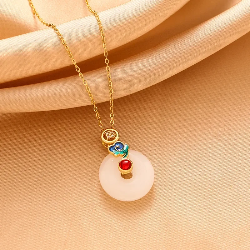 

The latest Xiangyun retro necklace, peace pendant and retro cheongsam jewelry accessory necklace in 2025