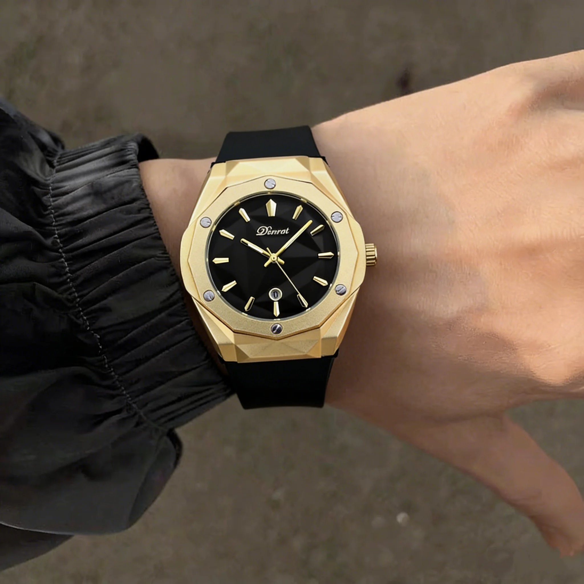 

Denvosi Men's Watch - Premium Case with Diamond Cut bezel, Sports Silicone Strap, Chronometer and Date Function