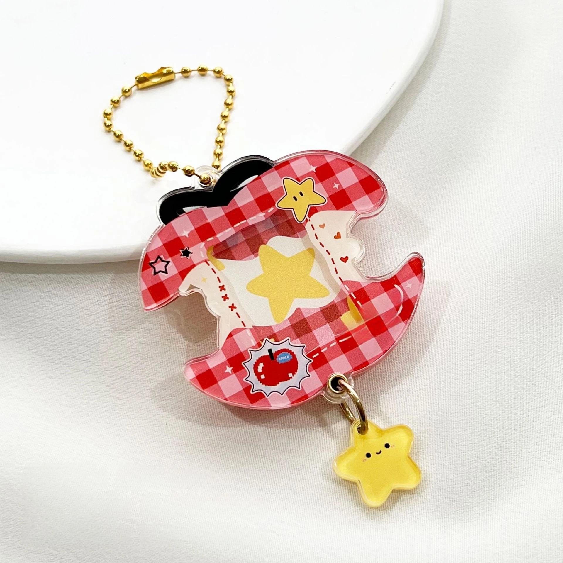 Red Apple Kpop Photocard Holder Keychain Cute Cartoon Creative Design 1 Inch Idol Photo Card Protector Student Gift Bag Pendant