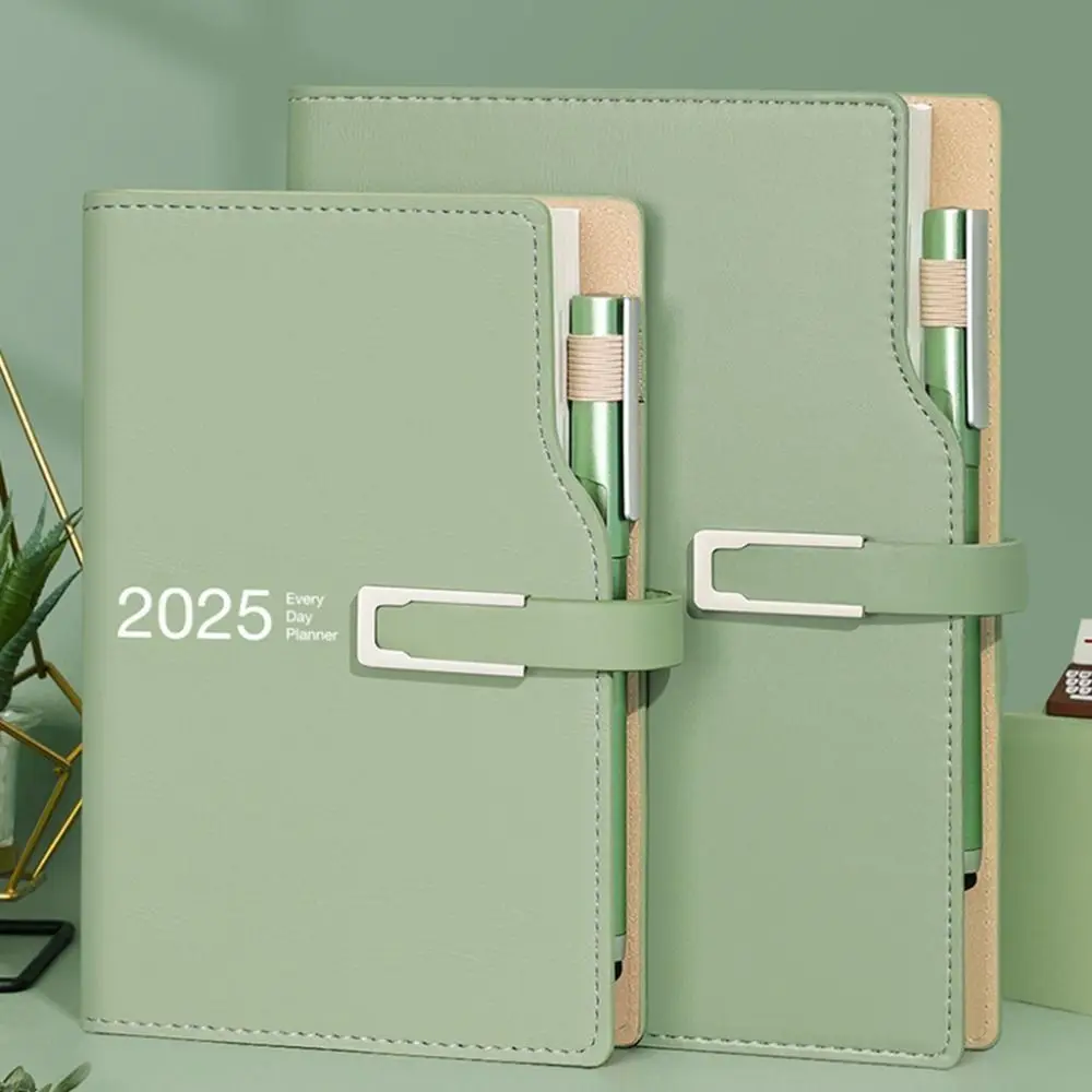 A5/A6 2025 Agenda perencana Notebook gesper magnetik lembut PU Cover 2025 jurnal Notebook kertas bisnis Notebook kantor