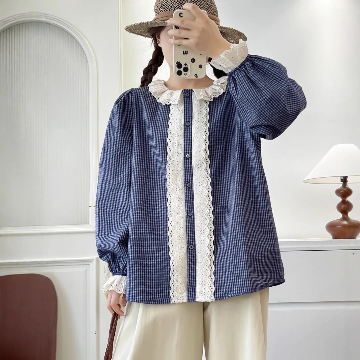 Japanese Mori Girl Vintage Plaid Lace Patchwork Cotton Shirts Women Autumn Cute Peter Pan Collar Long Sleeve Casual Loose Blouse