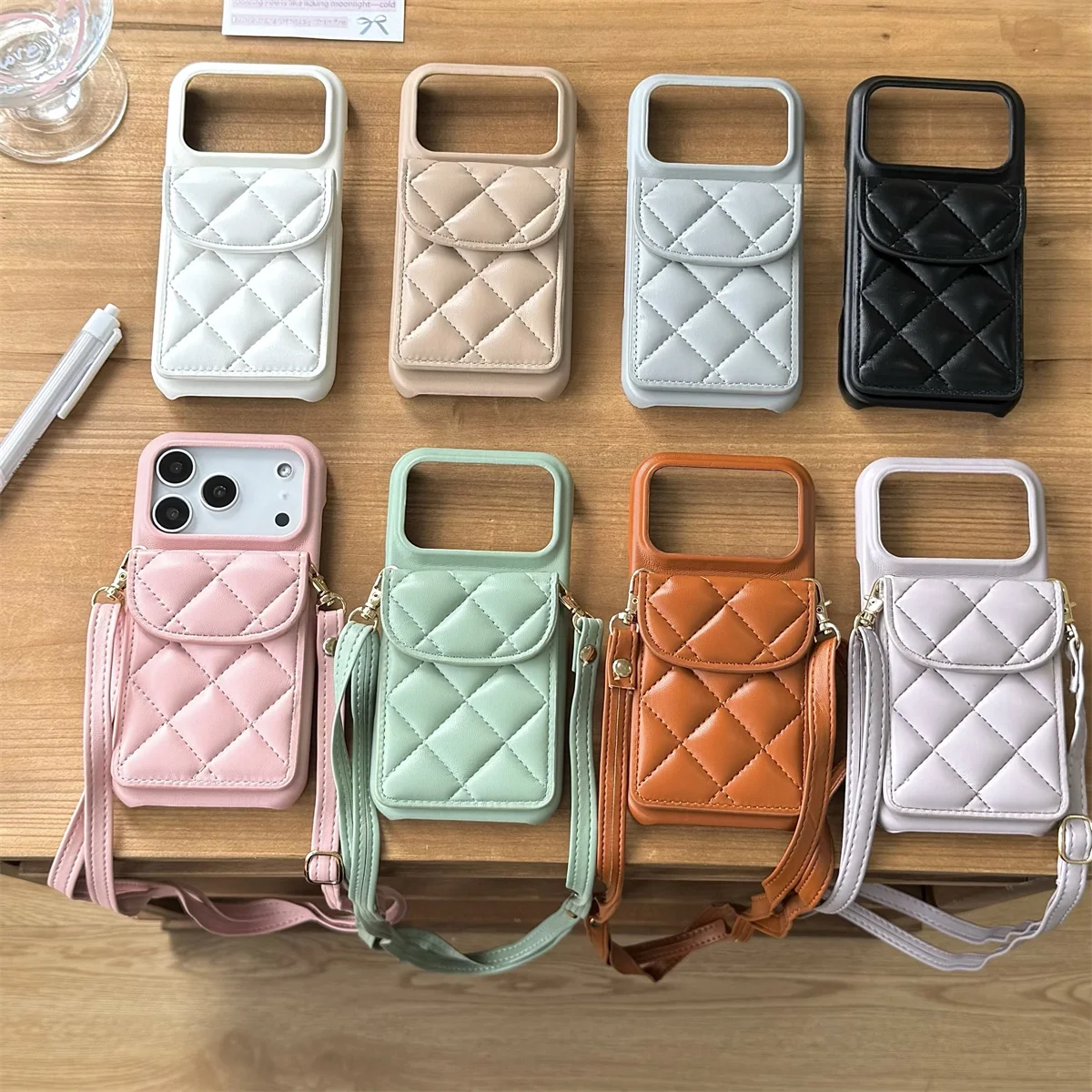 เคสโทรศัพท์แบบสายคล้องคอพร้อมช่องใส่บัตร สำหรับ iPhone 17 Air 16 15 Plus 14 13 Pro Max  กระเป๋าหนังแบบมีสายคล้อง