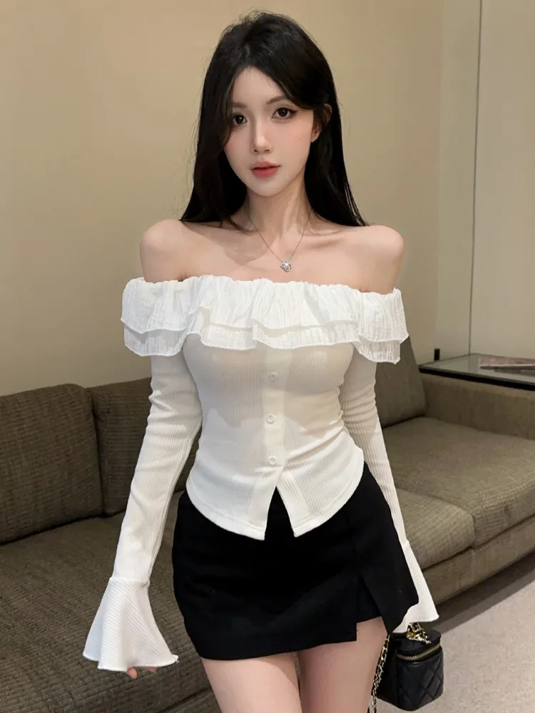 

Slim Fit Bell Sleeve T-Shirt Women's Autumn Winter Short Top Pure Desire Lace Trim Waist Cinching One Shoulder Base Shirt
