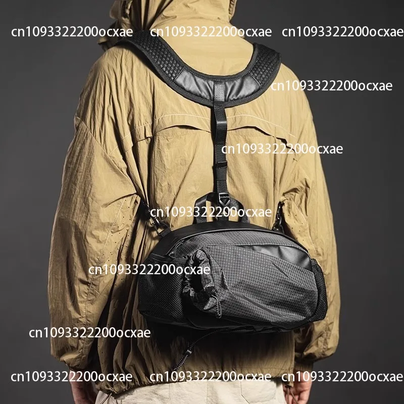 

Outdoor hiking, mountaineering, messenger bag, multi-functional fanny pack, large capacity and light cycling backpack