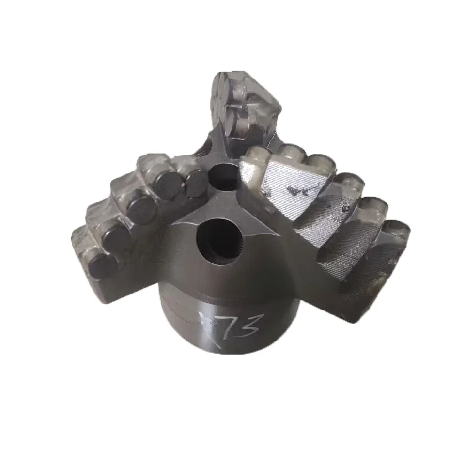 Coreless drilling exploration rock three-wing PDC concave composite bit  drilling wells strengthen high and low teeth