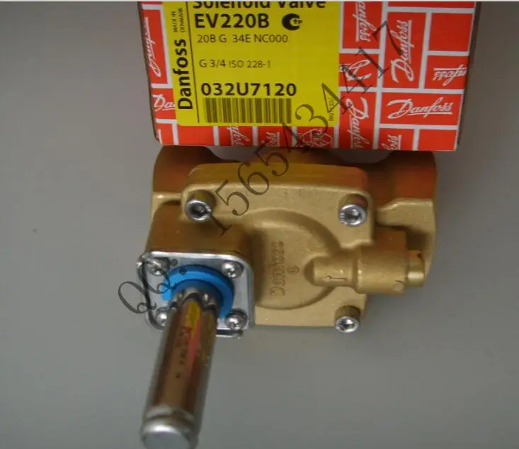 EV220B 032U7120 Danfoss Original Genuine Solenoid Valve Coil