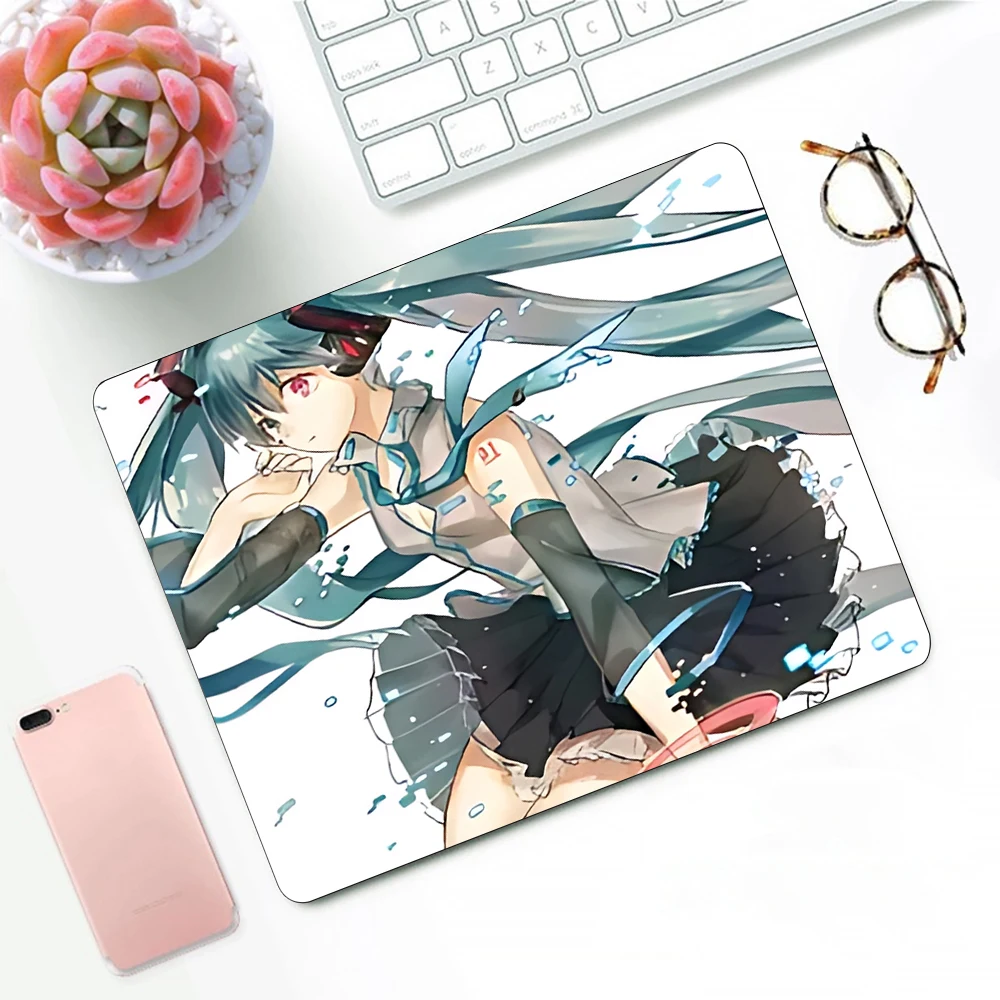 H-Hatsunes Miku Gaming Mouse Pad XS Small Mousepad For PC Gamer Desktop Decoration Office Mouse Mat Deskmat Rug