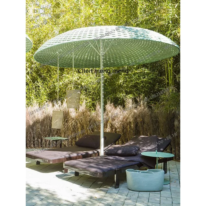 Sun umbrella, outdoor courtyard, open-air rattan bed and breakfast, beach, villa photo