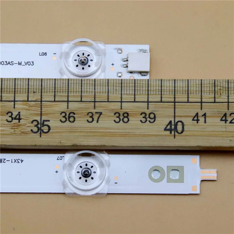 ชุดแถบส่องสว่างของทีวี JL.D425C1330-003AS-M 43X1-2*12 แถบแบ็คไลท์ CRH-BX43X 13030120202 BREV1.2 เลน JHD425X1F52-T0L1K1