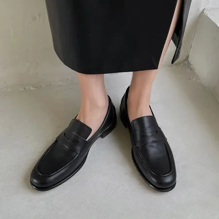 Simple Casual Mocasines Loafers Retro Zowhide Round Toe Low Tops Pumps Commuter All-match Mid Heel Slip on Elegant Zapatos Mujer