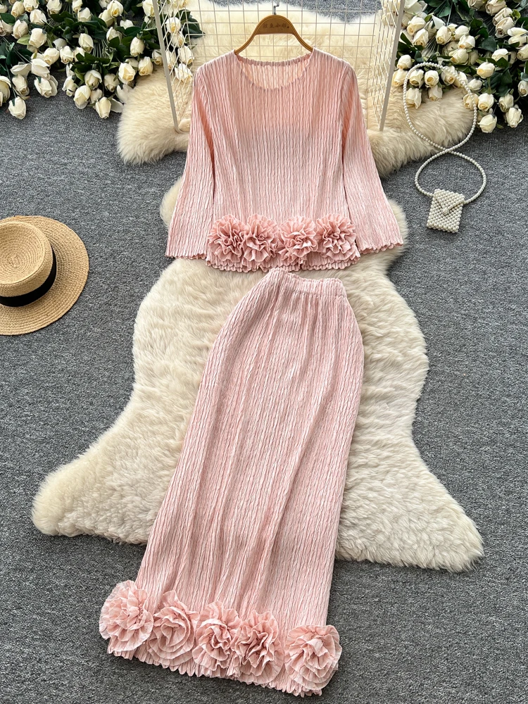 

Элегантный модный женский костюм: топ с 3D-цветами и длинными рукавами, юбка-карандаш с завышенной талией – комплект, создающий изысканную атмосферу