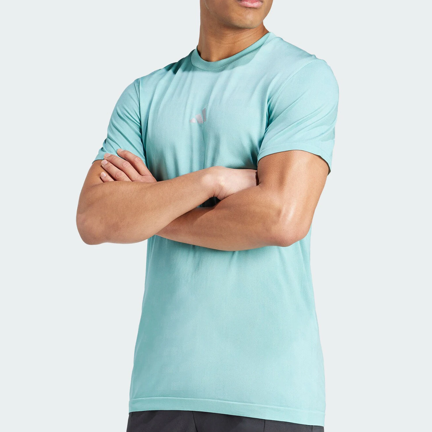 

Adidas Genuine New Men's Round Neck Breathable Training T-shirt IW5889