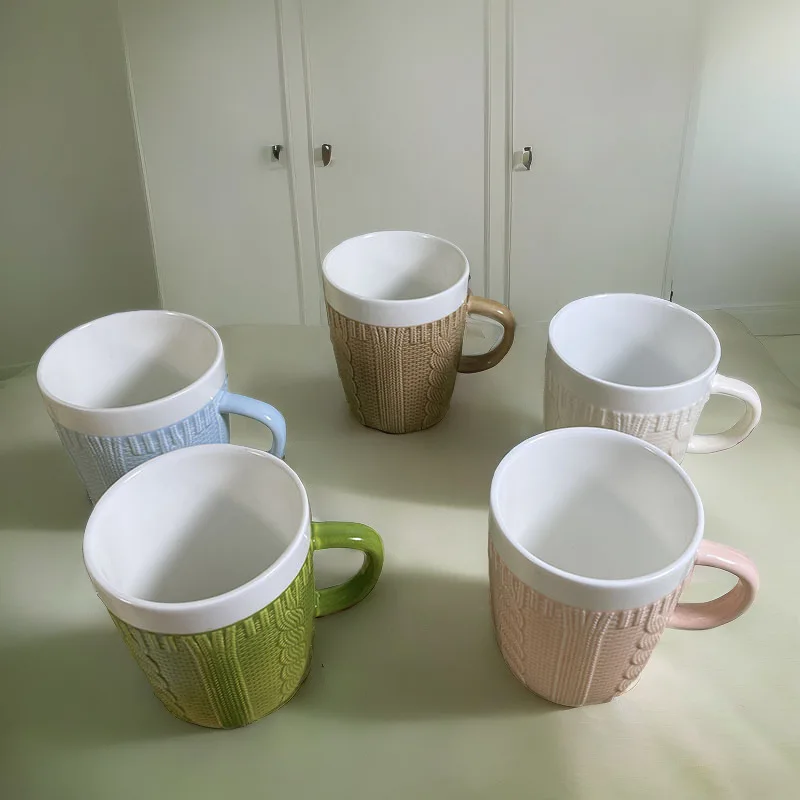 Knitted ceramic woolen yarn mug cozy sweater mug cup