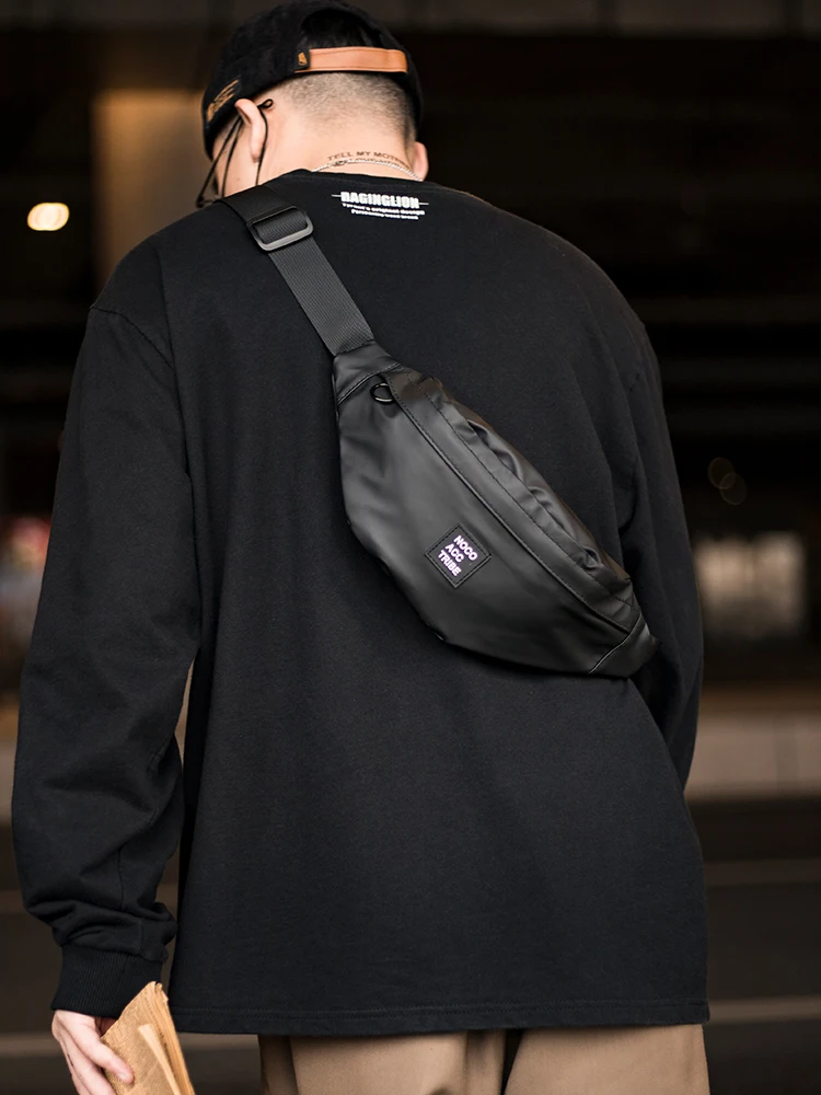 

ABOYS Lightweight Sporty Crossbody Bag for Men Portable Travel Bag Casual Oxford Fabric Youth Zipper Closure Moon-Shaped Bag