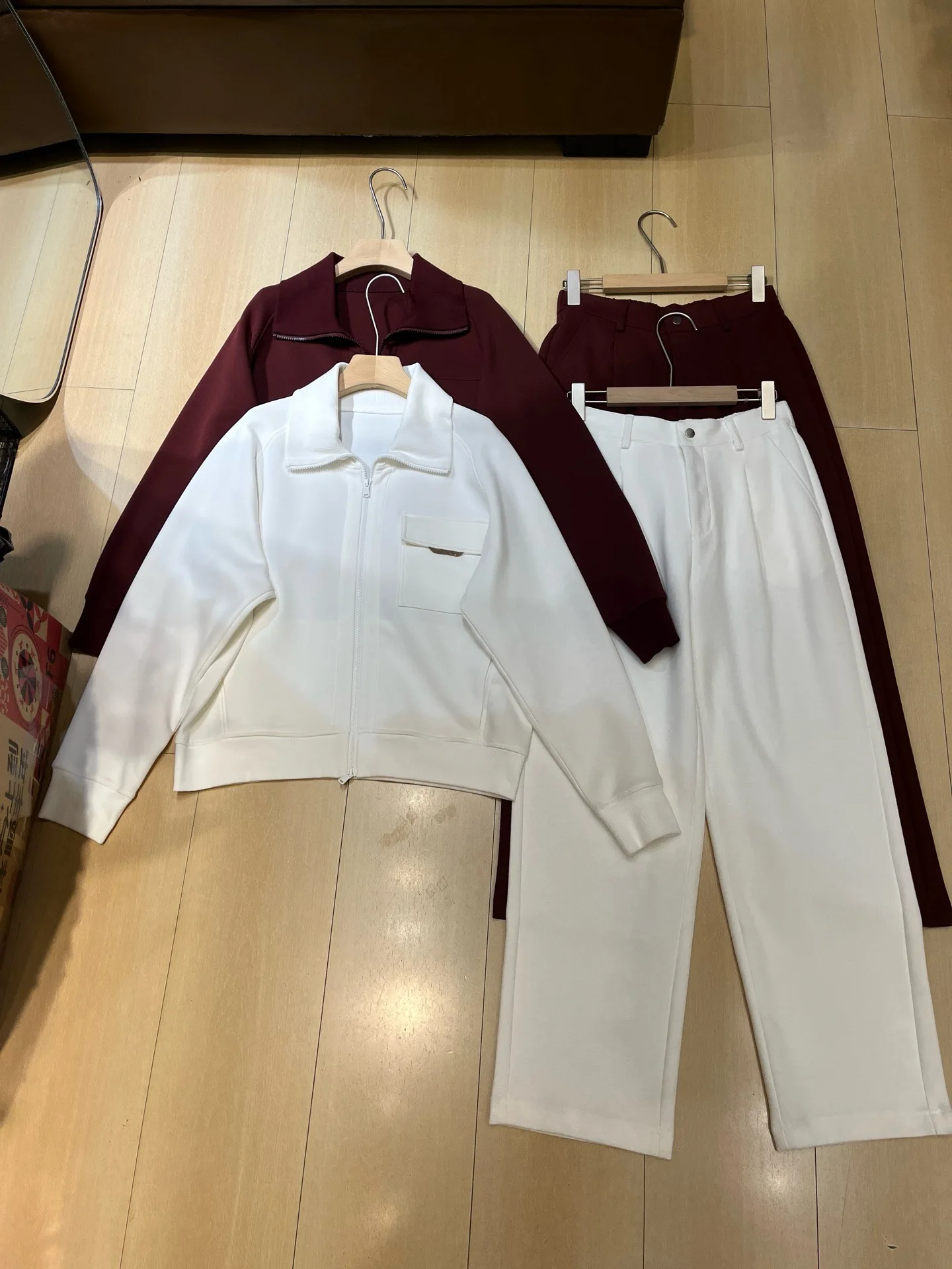 Ladies Daily Casual Two Piece Suit, Lapel Full Zip Pocket Jacket Straight Leg Long Pants Matching Outfit