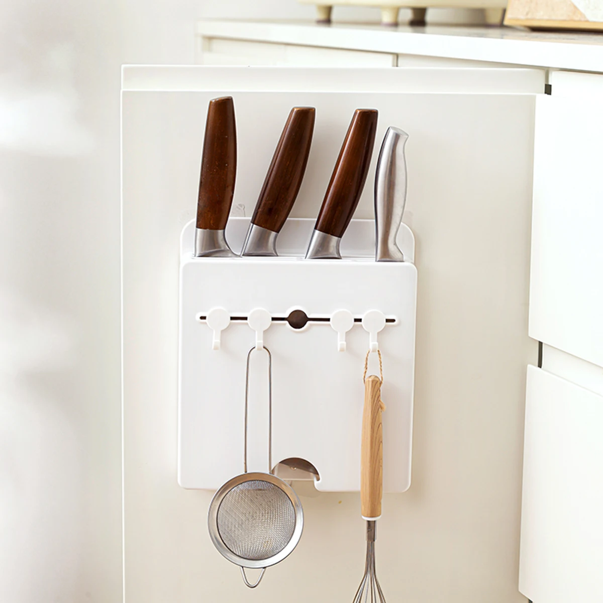 1pc Kitchen Knife Storage Rack – Wall-Mounted, 7-Slot, Under-Cabinet Knife Organizer