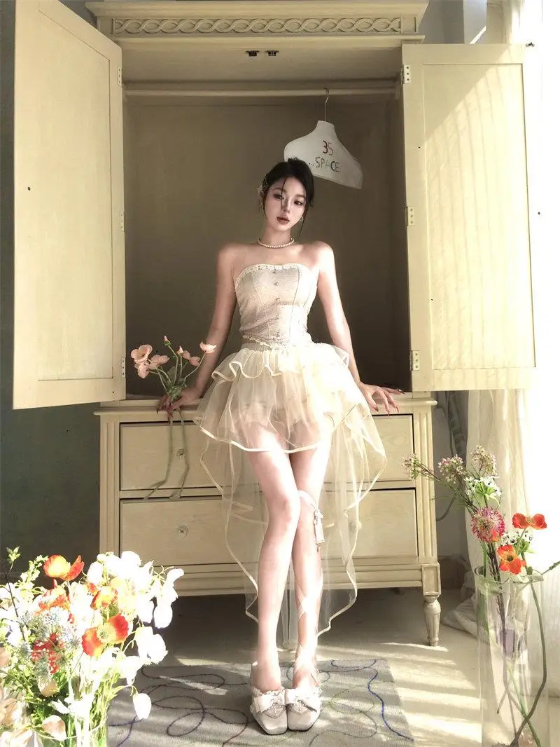 

Уникальный красивый комплект: сексуальный сетчатый топ с открытой спиной и юбка, двухсоставный набор для женщин, летний модный наряд.