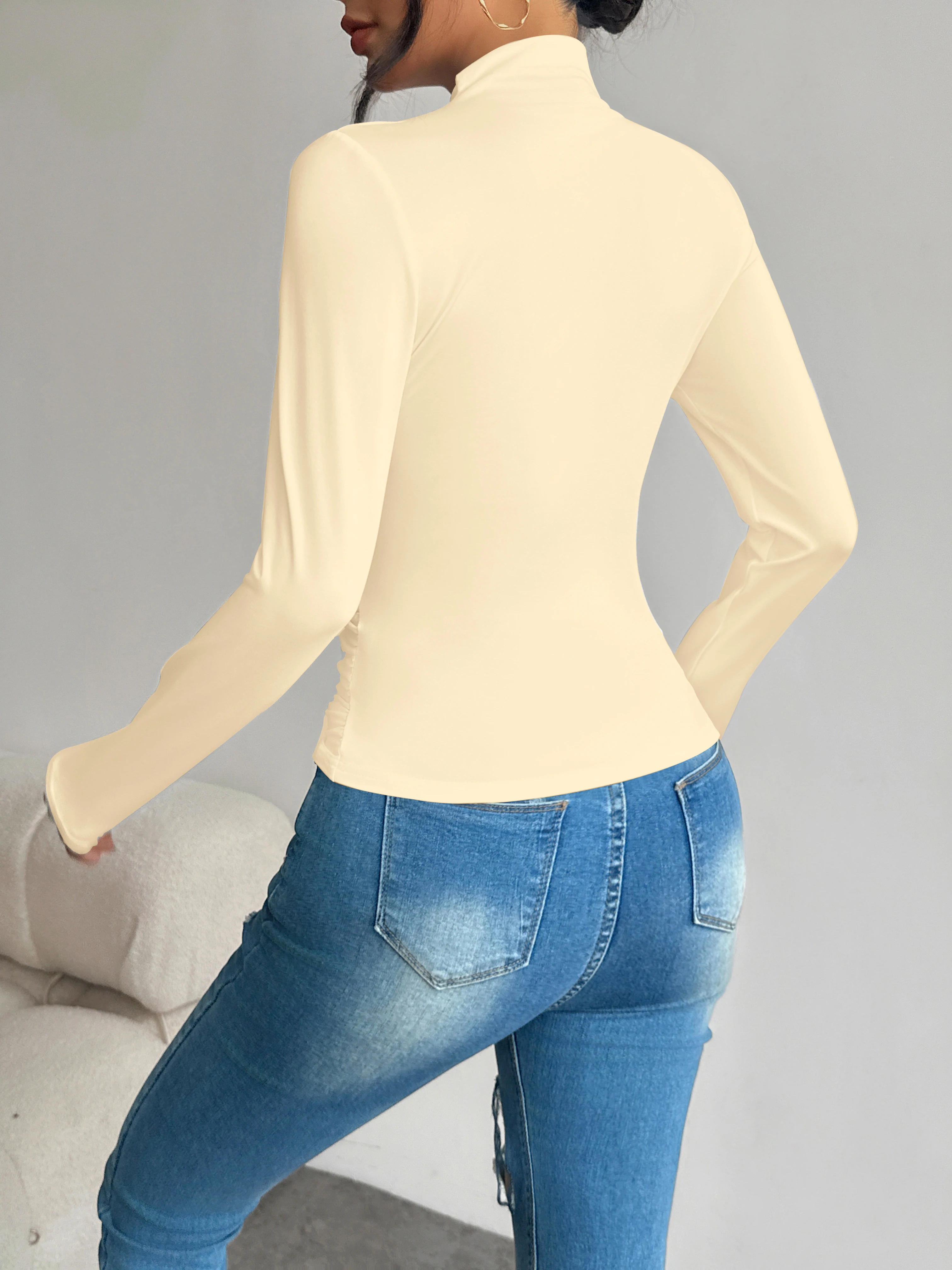 Halbhoher Kragen, plissierte Taille, schlank machendes, langärmliges Basic-Shirt für Damen, vielseitiges Oberteil für Frühling und Herbst. – Detail 10