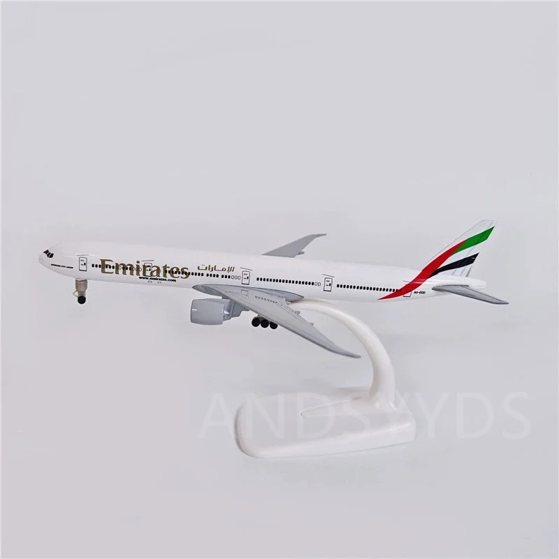 

Масштабная модель самолета 20 см B777 Emirates Airways, литая под давлением модель из металлического сплава с подставкой для самолета, реплика, подарок для любителей самолета