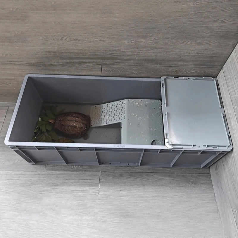 Turtle Feeding Box Large Plastic Turtles Terrarium with Basking Platform Thicken Side Row Turtle Boxes Turtles House Habitat