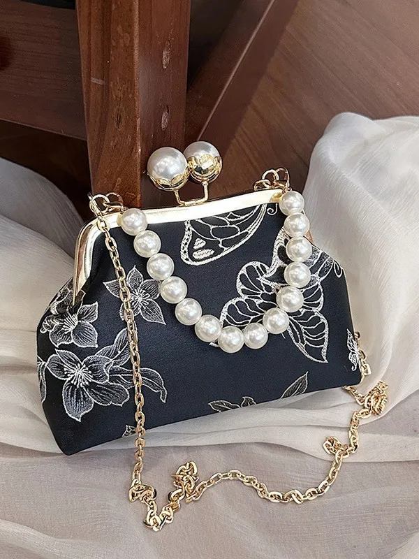 

New Chinese National Style Embroidery Bag 2025 New Pearl Chain Handheld Shell Bag Fashion Party Dress Up Shoulder Bag