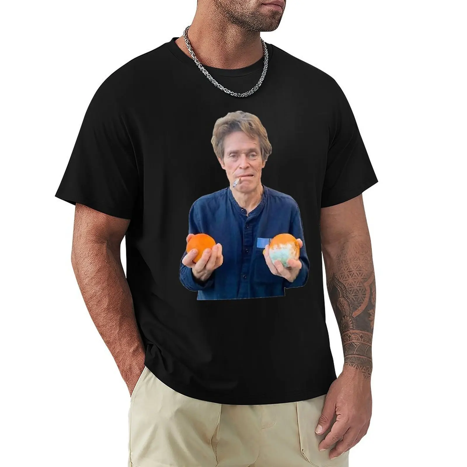 

Willem Dafoe Holding 2 Moldy Oranges T-Shirt boys whites graphic t shirt vintage anime clothes plain t shirts men