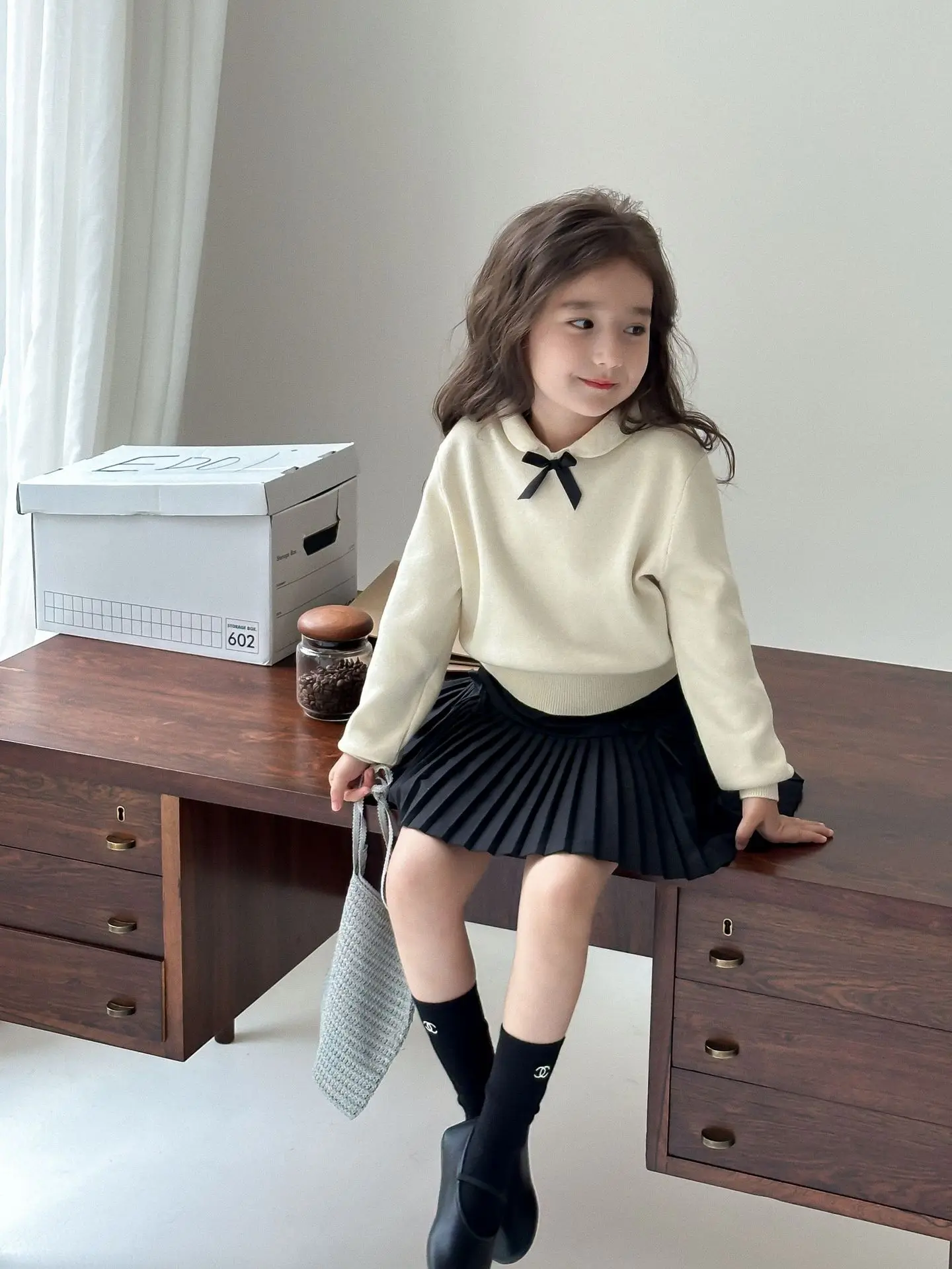 Girl Sweater Autumn Academic 2024 Bow Head Cover Sweater Doll Collar Tops Causal Versatile Childrens Clothing Sweet