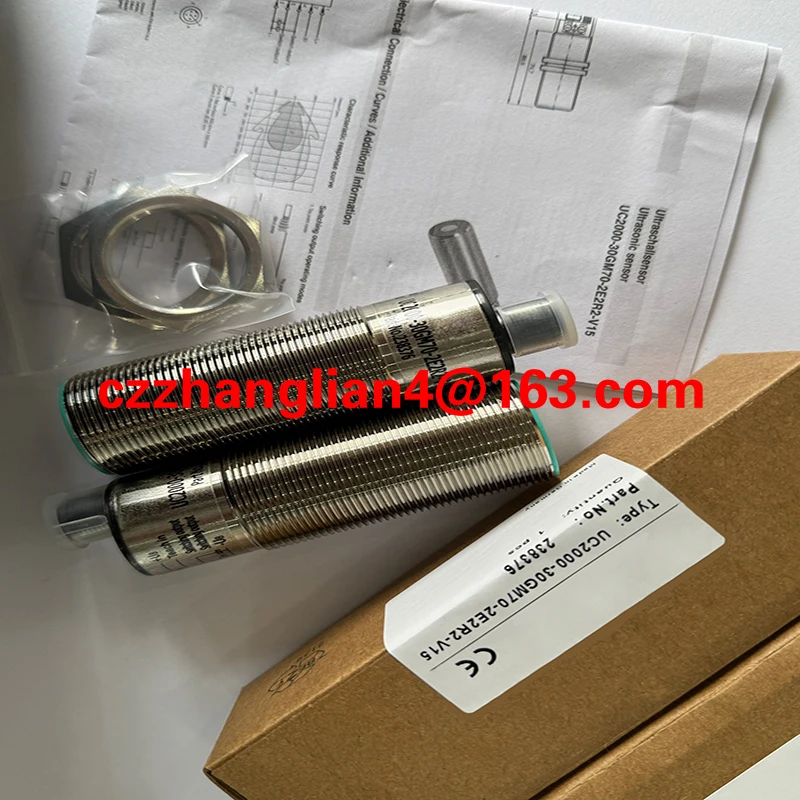 

UC2000-30GM70-2E2R2-V15 Genuine original; New type ultrasonic;