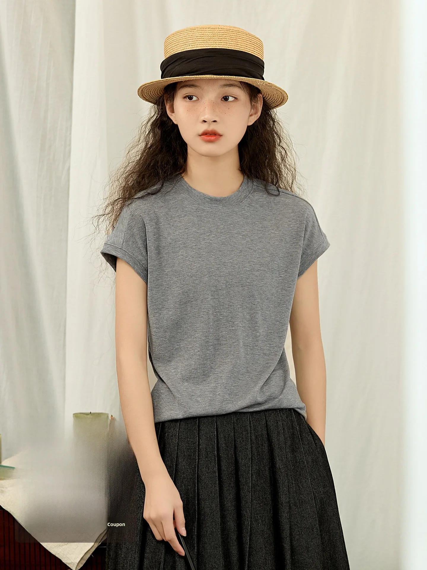 

Casual Grey round Neck T-Shirt Women's Slim Fit Short Sleeve Cover Shoulder Summer Top Elastic Band Original Design