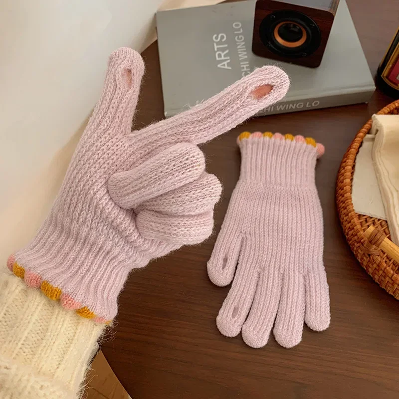 Korean Ins Little Candy Bean Winter Dew Finger Knitted Gloves Women's Solid Color Touch Screen Warm Windproof Cycling Finger