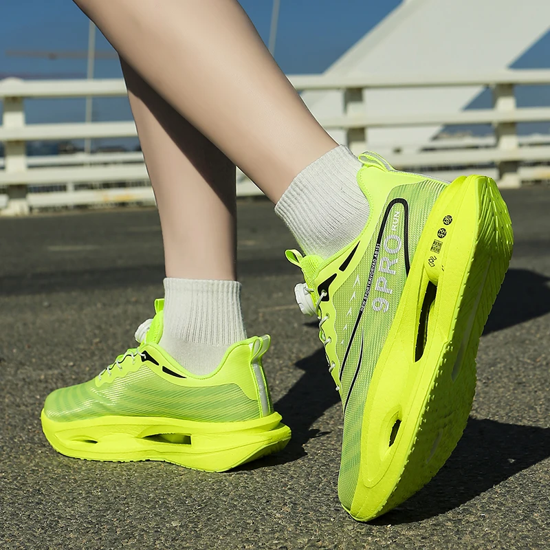 Men's Sneakers,Men's Shoes, Luxury Trainers, Race Running Shoes,  Casual Shoes, Breathable Fashion Loafers for Men.