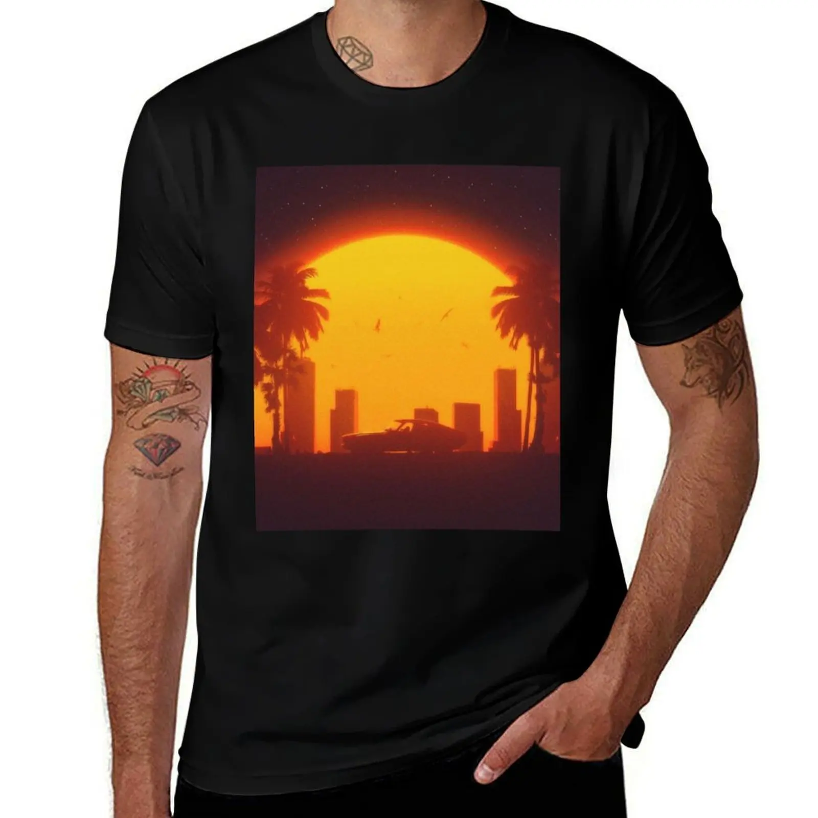 GOLDEN SUNSET DRIVE T-Shirt Comfortable Workout Short Sleeve Shirt T-Shirt